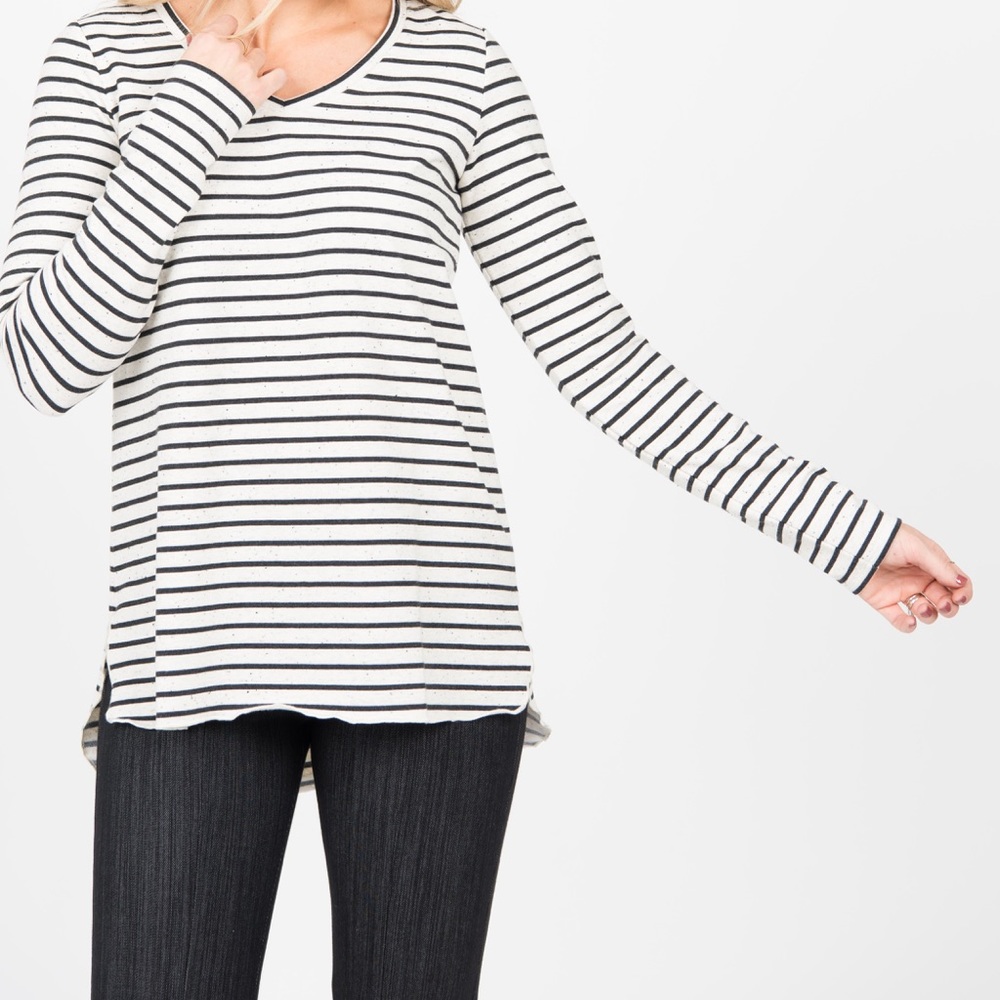 Vincent Hi-Lo Top Ivory Gray Speckled Stripe